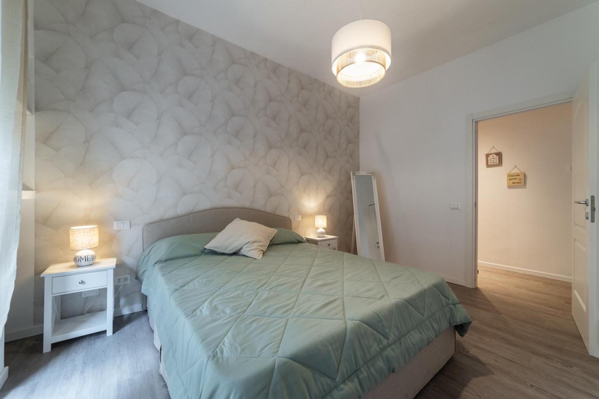 Appartement Vatican Shabby Double Bedrooms *